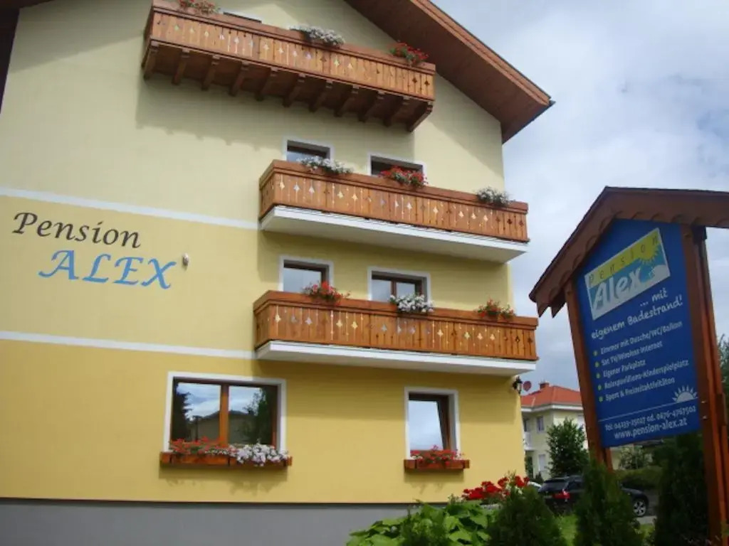 Hotel Alex