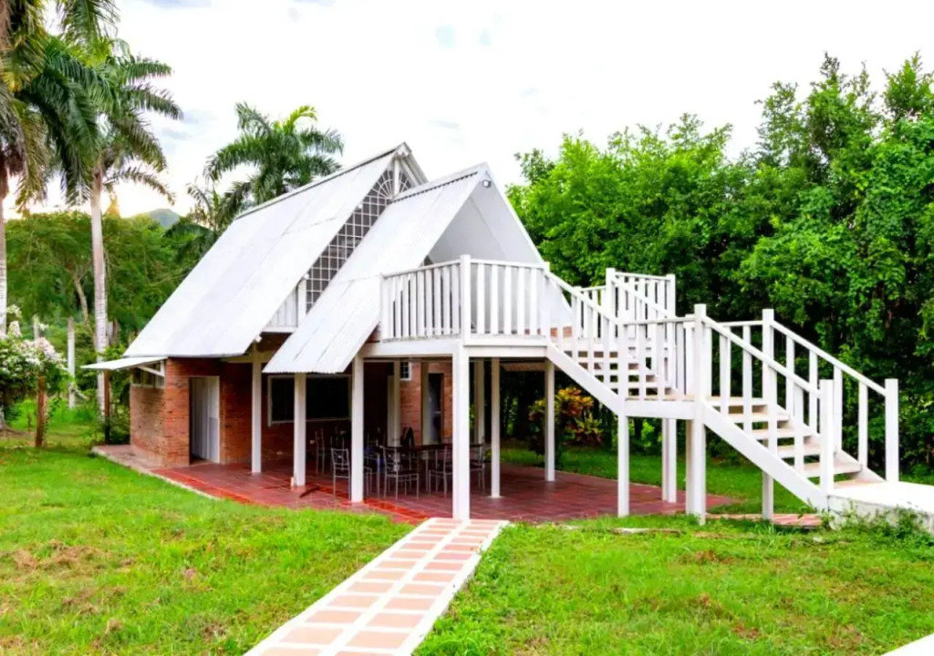 Casa Quinta Campestre Piscina Privada Apulo cerca a Anapoima