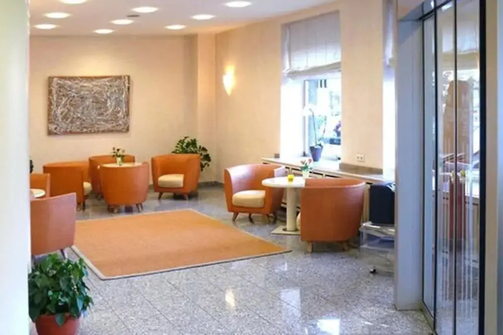 Hotel Carlton