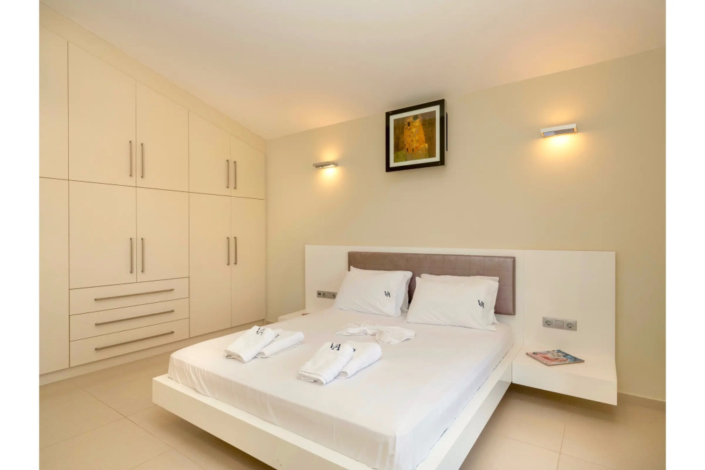 Luxury Villa Alba by Estia