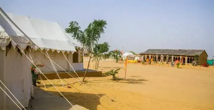 hotel Desert camp