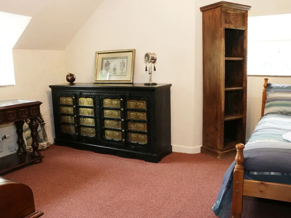 Lea Cottage
