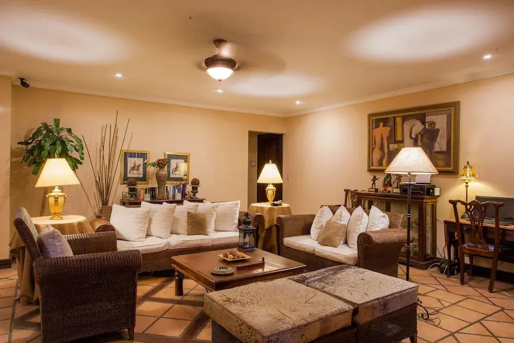 Hostal Real Los Robles