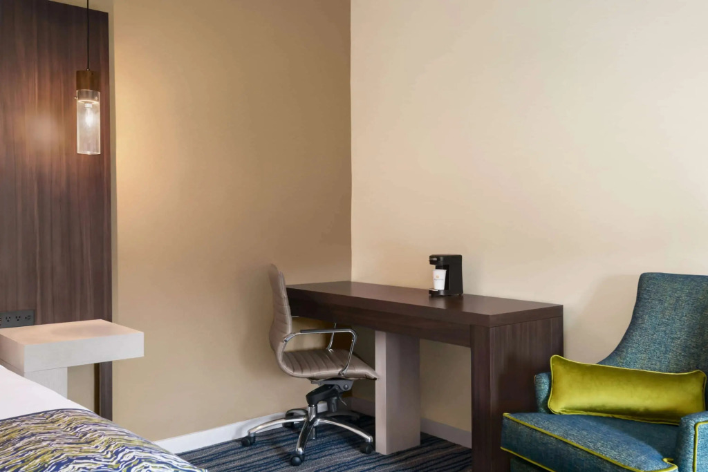 La Quinta Inn & Suites by Wyndham Orlando I-Drive Theme Parks