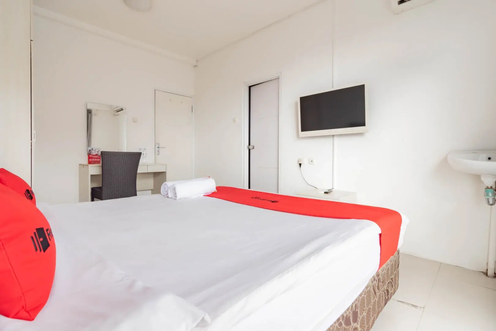 RedDoorz @ Bongo Residence Buah Batu