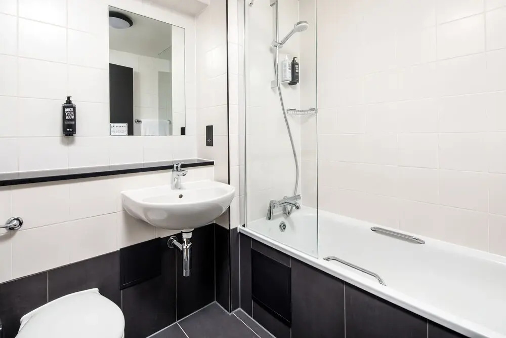 Ibis London Heathrow T5