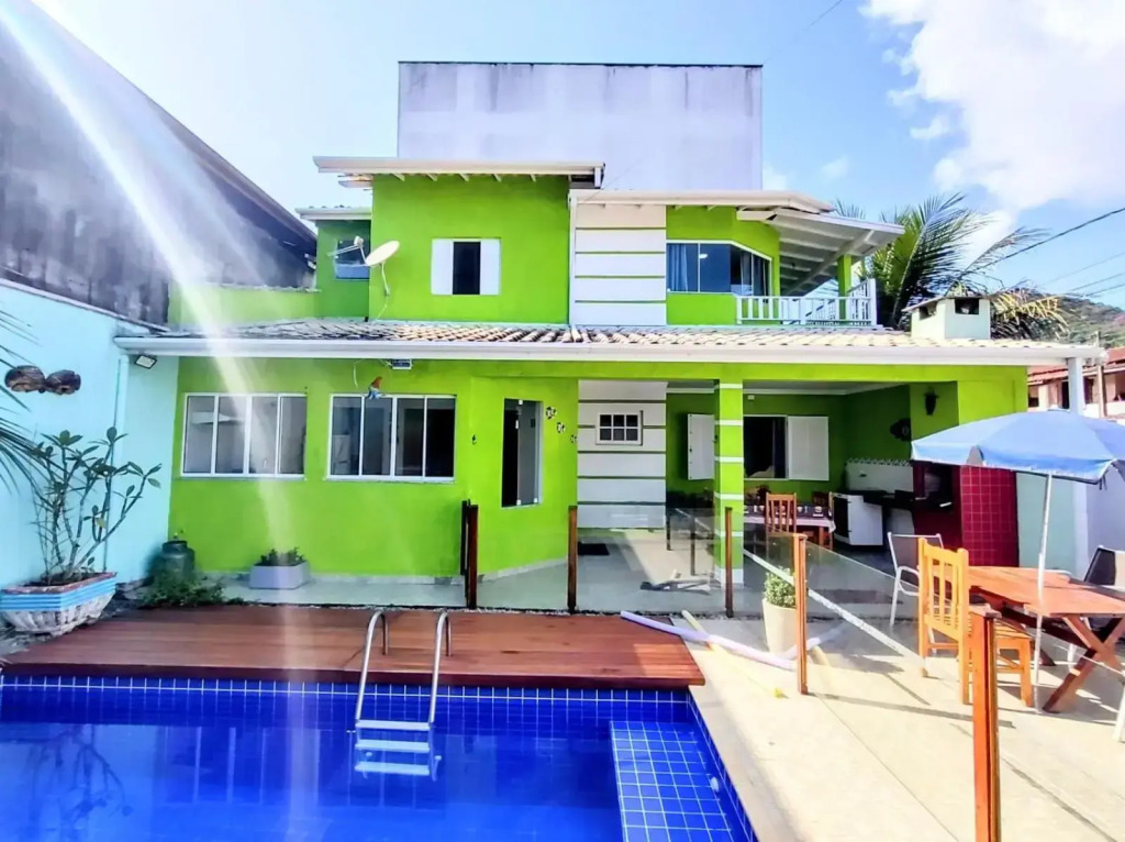 Casa com piscina Praia da Lagoinha