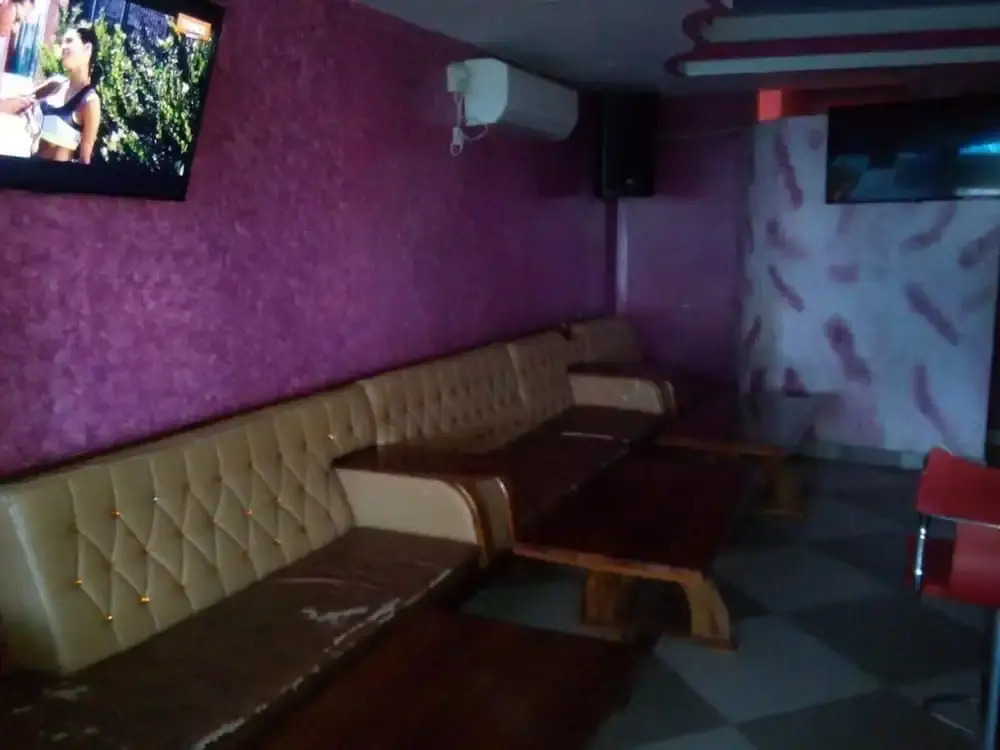 Checkpoint Inn