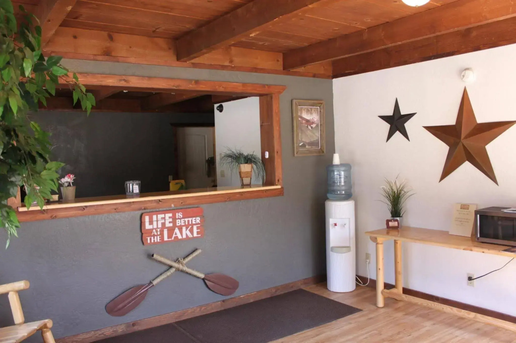 The Rustic Inn