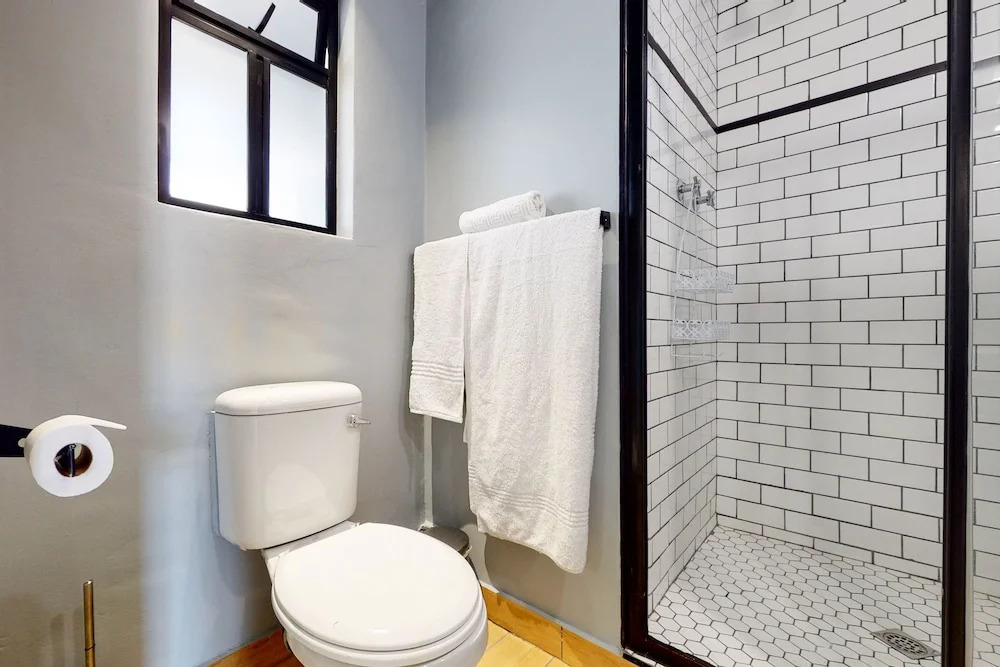Heriot Apartment 1016