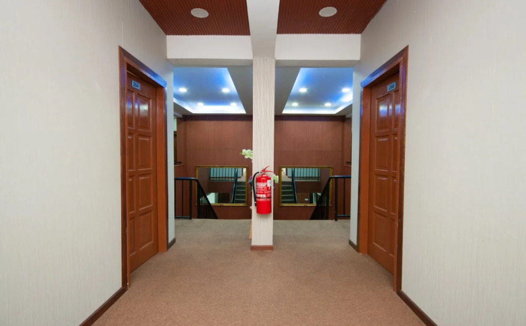 Bintang Square Hotel