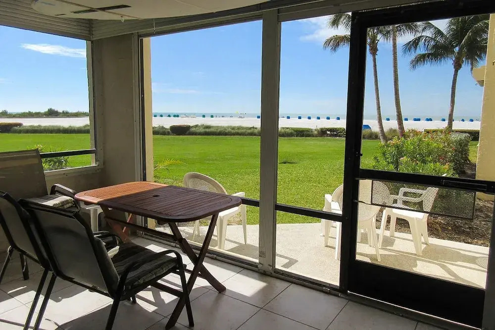 Sandarac 109B - 2 Br Condo
