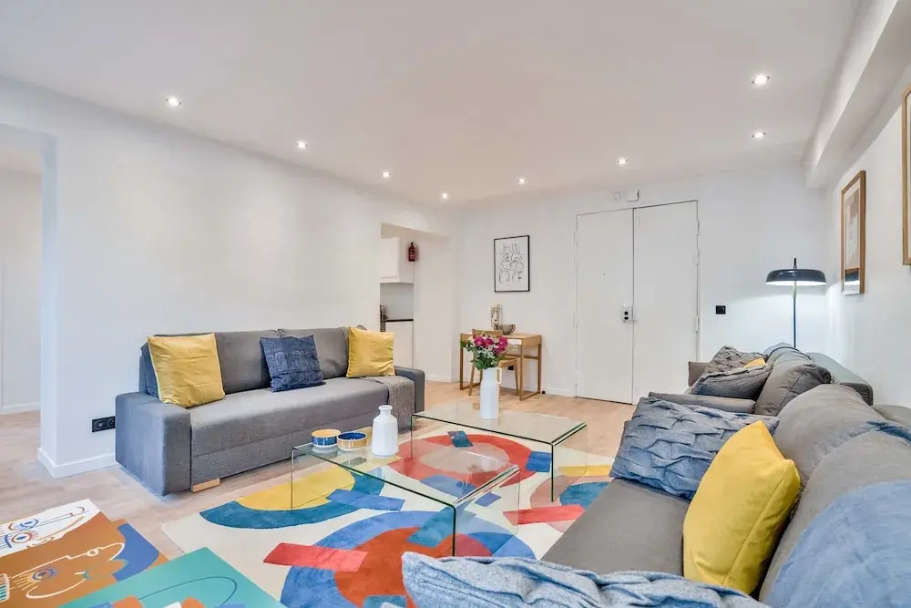 102  Urban Opera Picasso