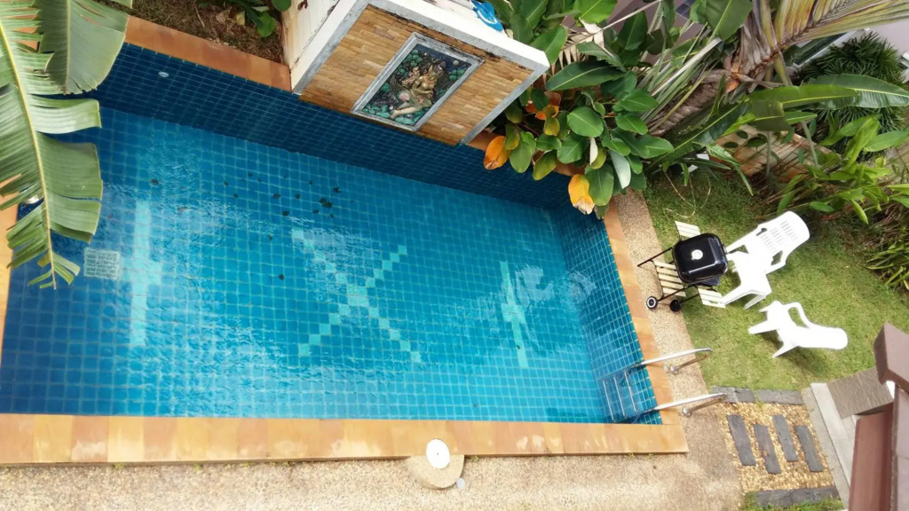 June Pool Villa