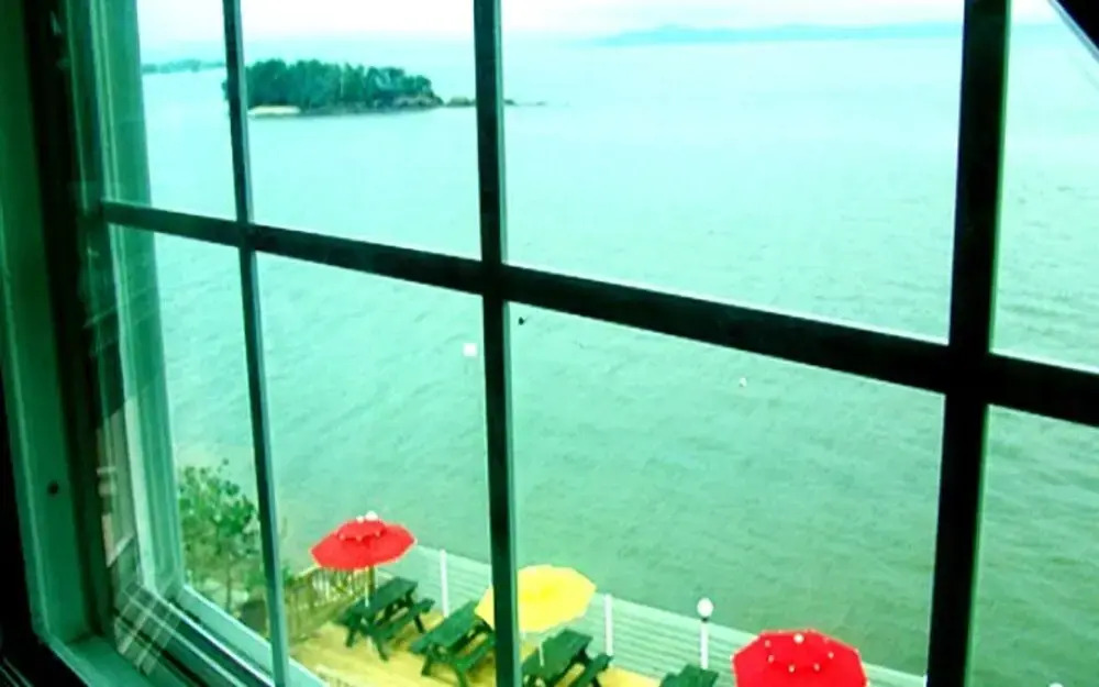 Taean (Anmyeondo) Grand Blue Pension