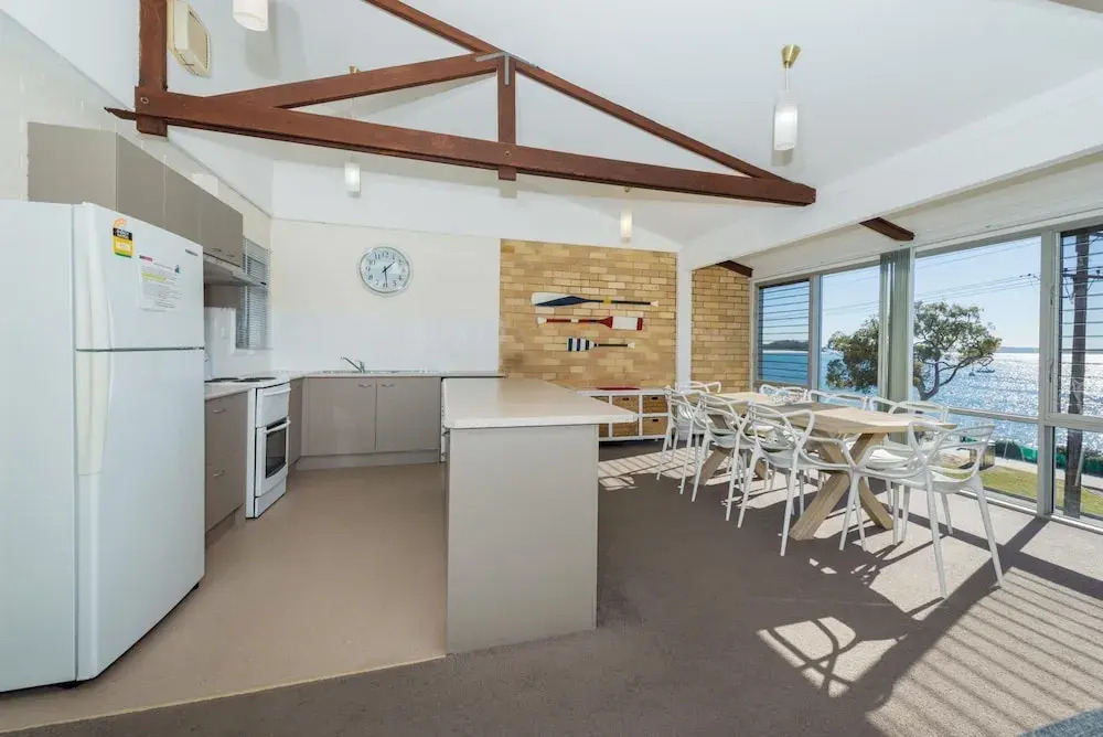 Castaways Unit 8 - Shoal Bay