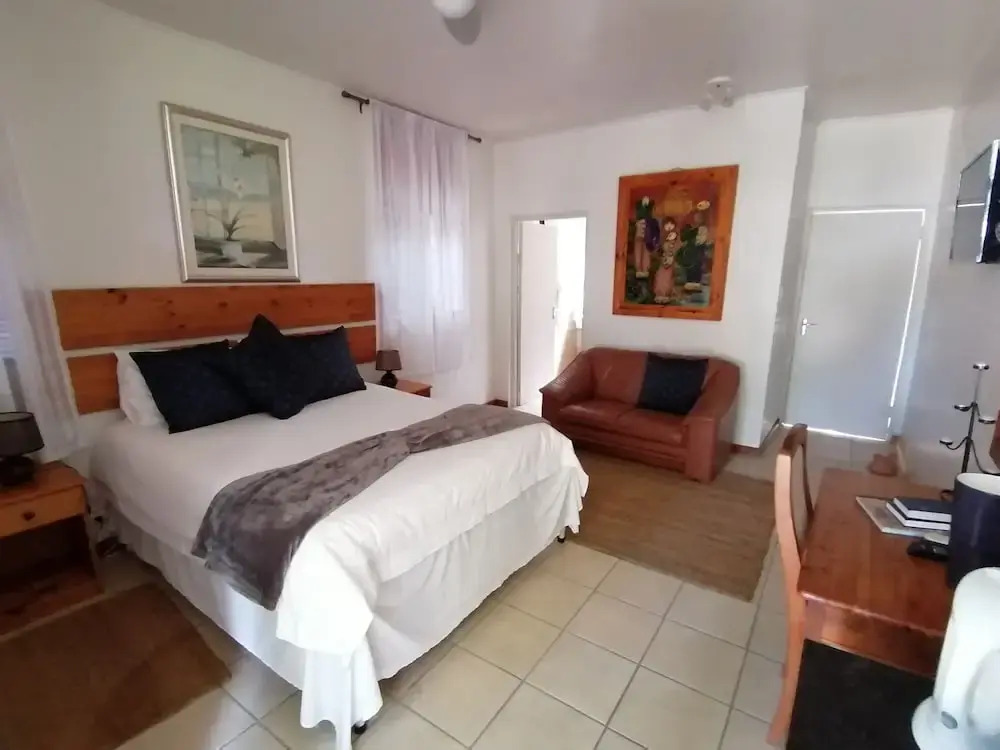 Aanhuizen Guest House