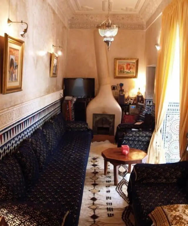 Nadir Home