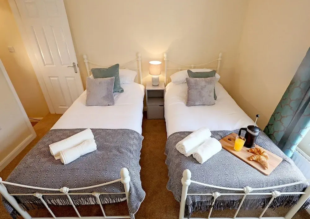 2BR Stylish Norwich Stay Near Cathedral Parking