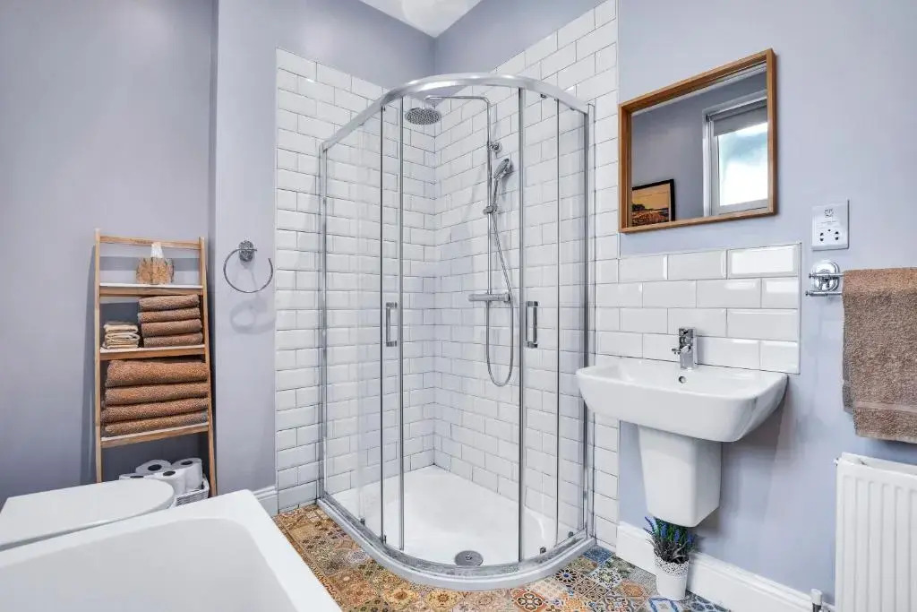 Quay House, North Coast 6 bedroom holiday home