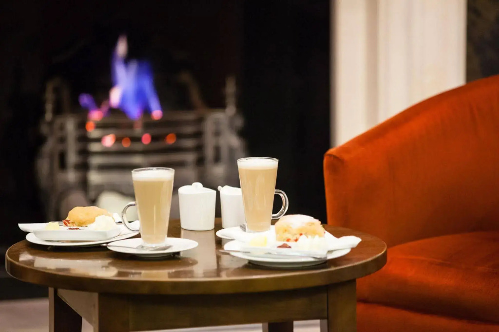 The Lodge Hotel