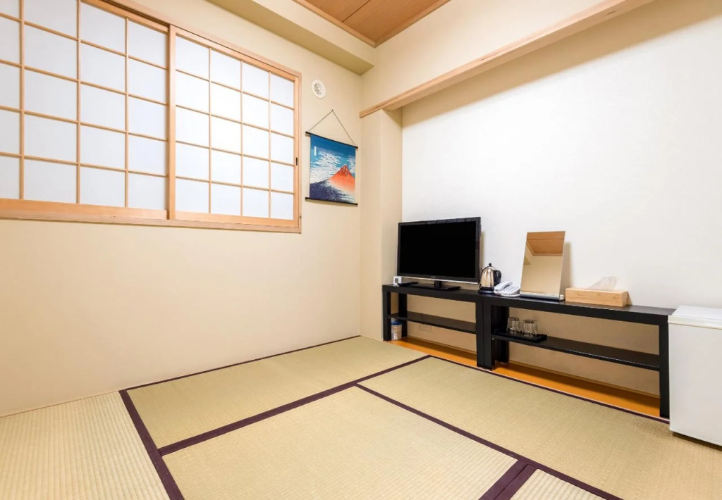 GRAND HOSTEL LDK Osaka Shinsaibashi