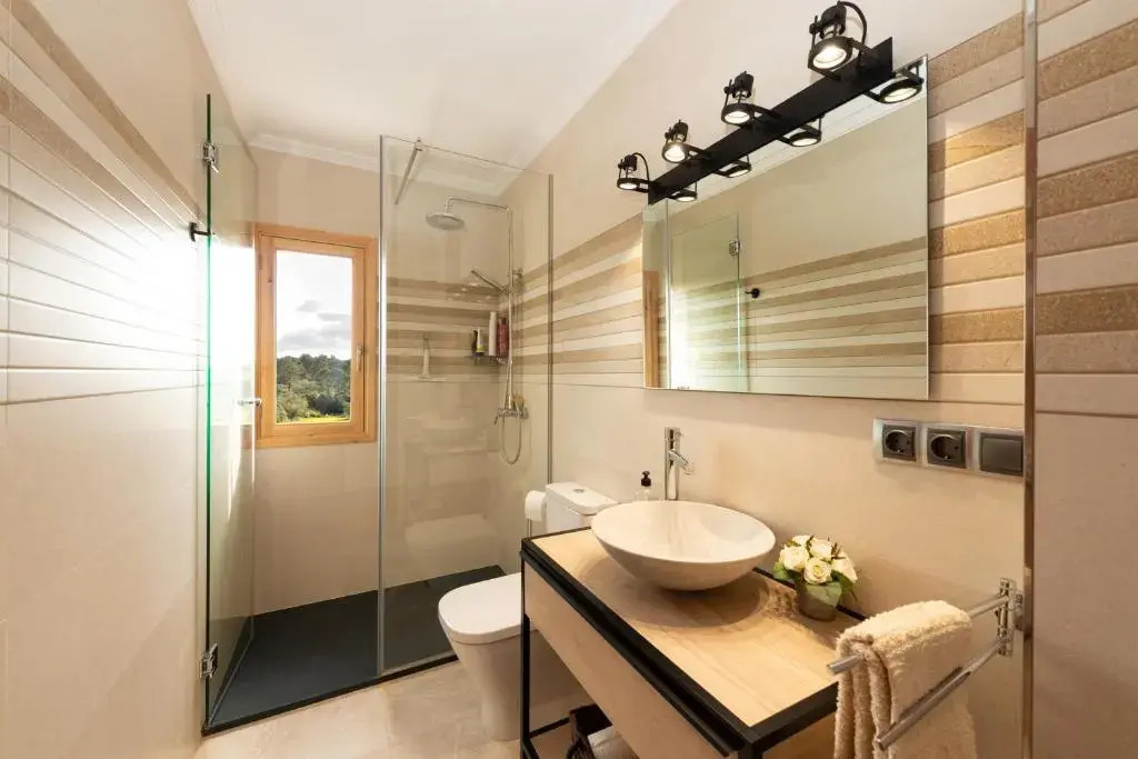Eco Finca Can Alegria with Pool - Happy Rentals
