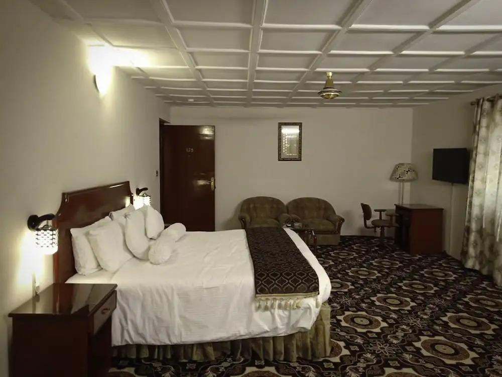 Hotel Indus