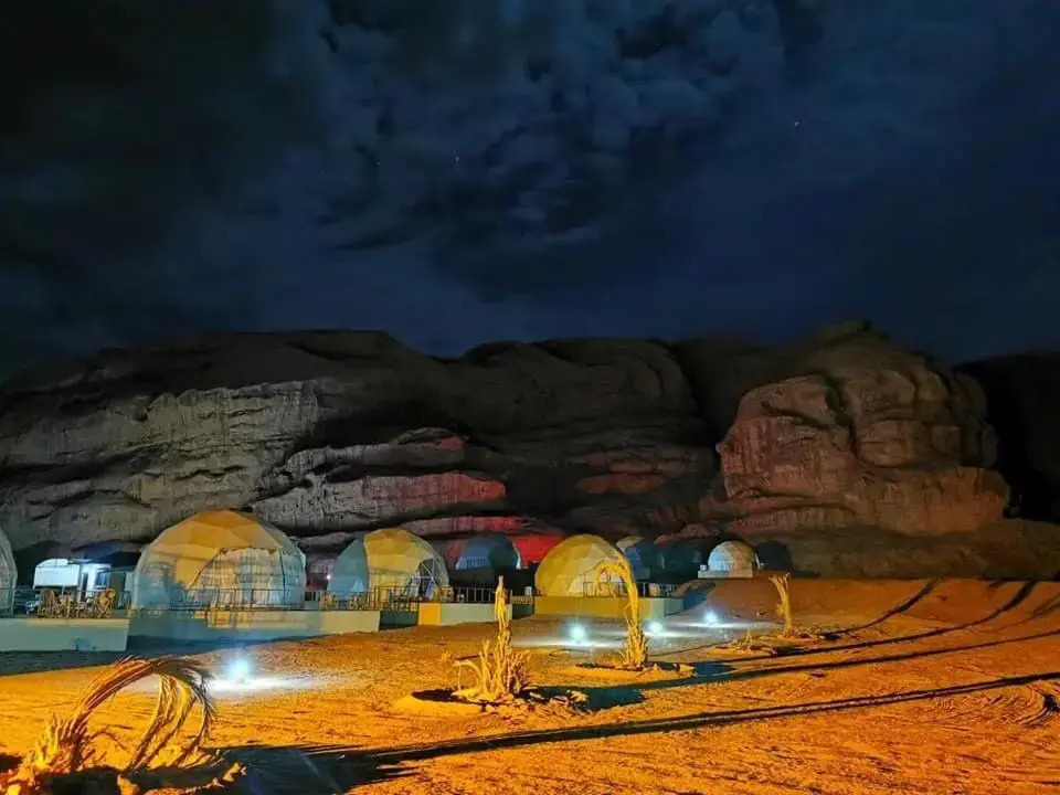 Orbit camp