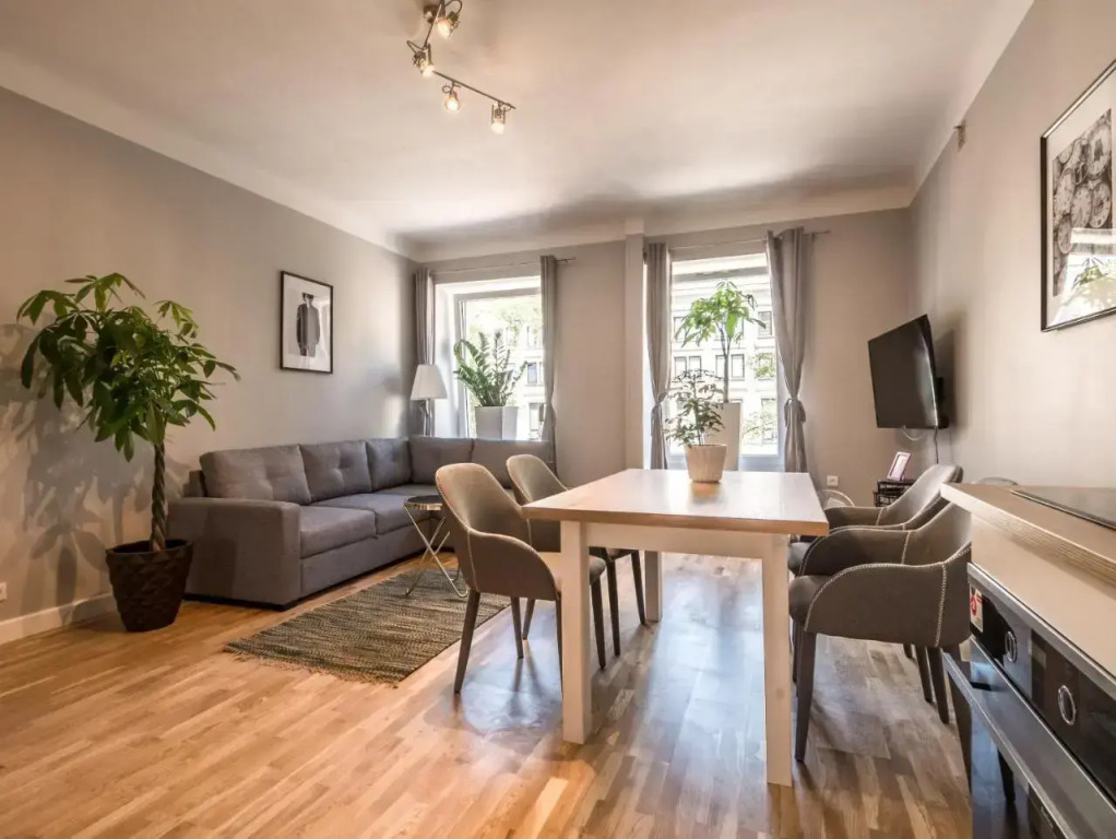 White Residence 4rooms - City Center