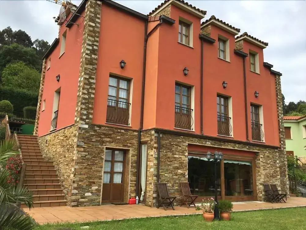 Hotel montesomao
