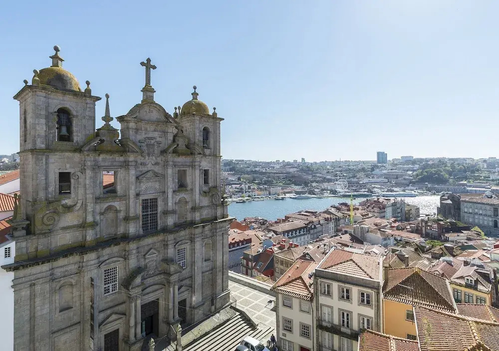 Oporto Comfort Dom Hugo - Historic Apartments