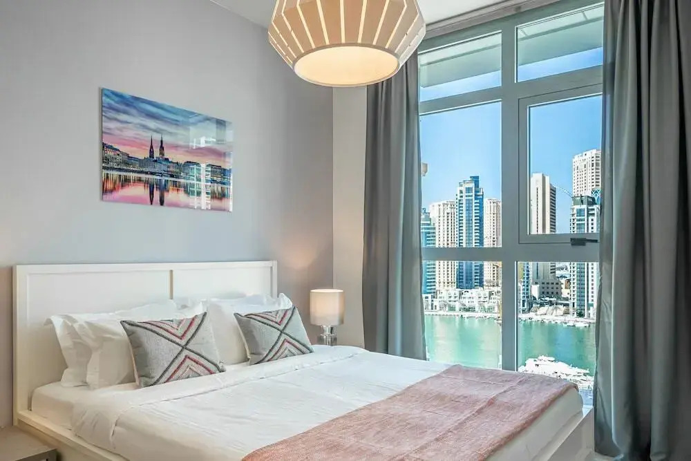 Marina Residence by Luton Vacation Homes