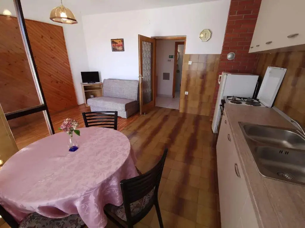 Apartment in Crikvenica 40976
