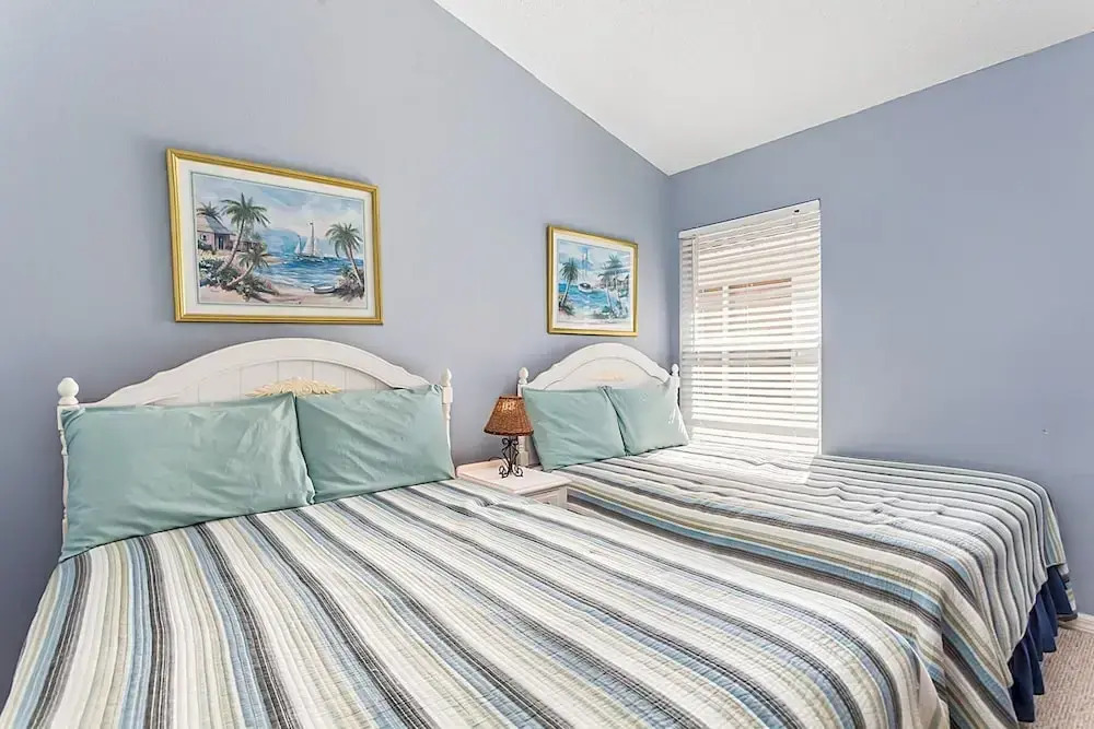 Eagle Pointe-ru1105