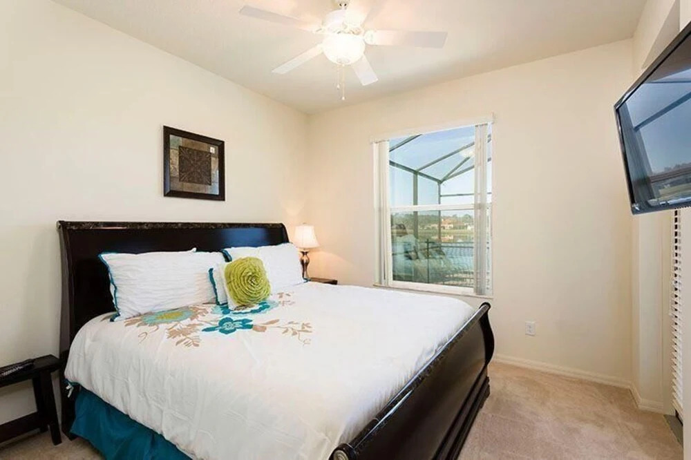 1016 Tourmaline Drive 4 Bedroom Home