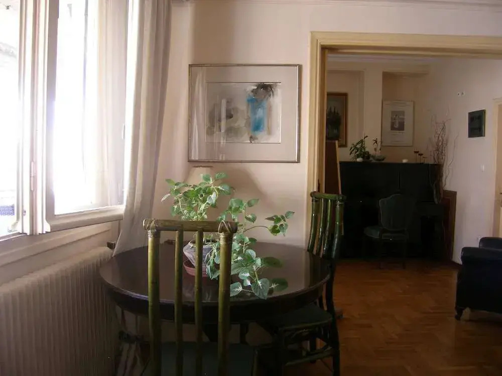 Art Gallery Hotel