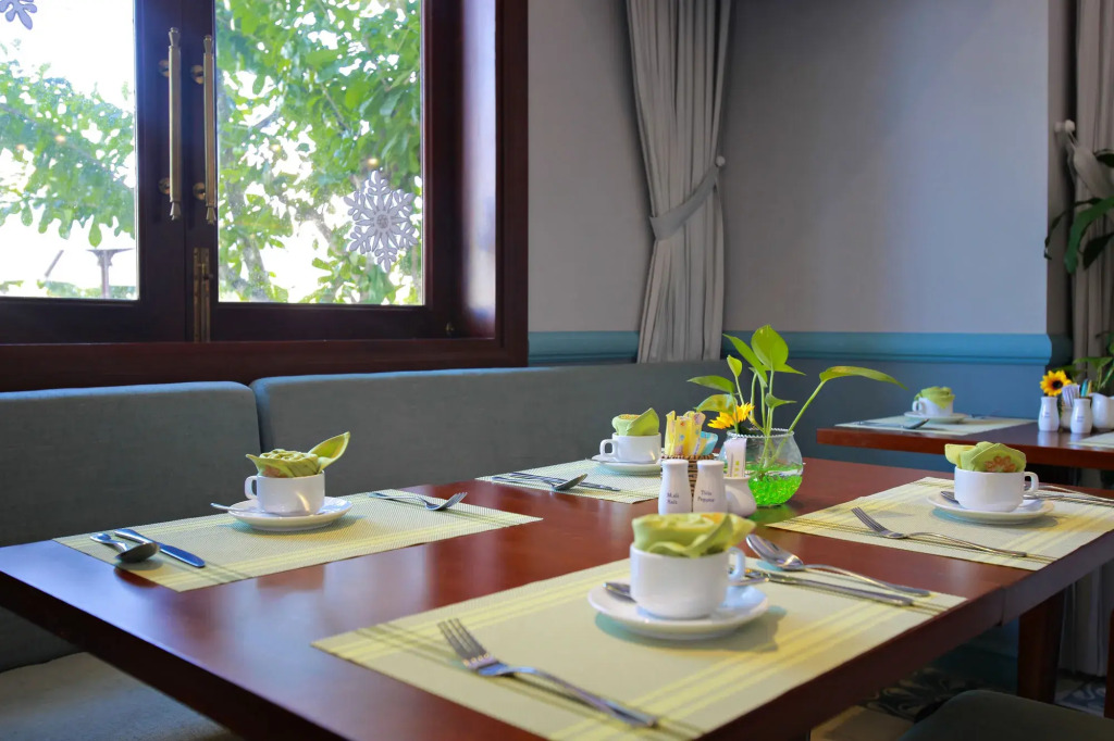 Lantana Boutique Hoi An Hotel