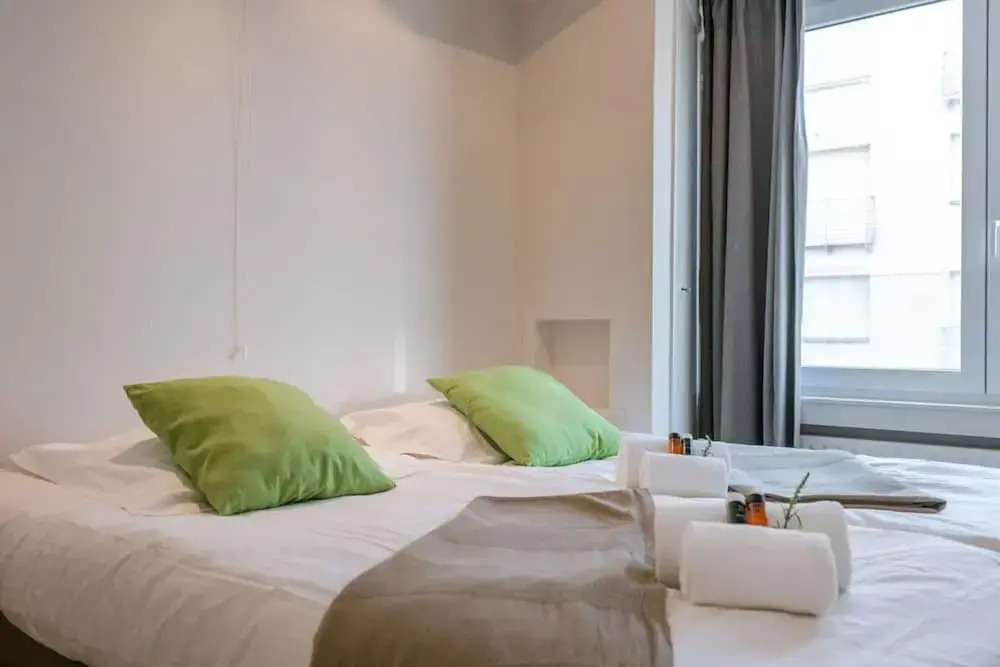 Beautiful Seaview Apartment With Private Garage