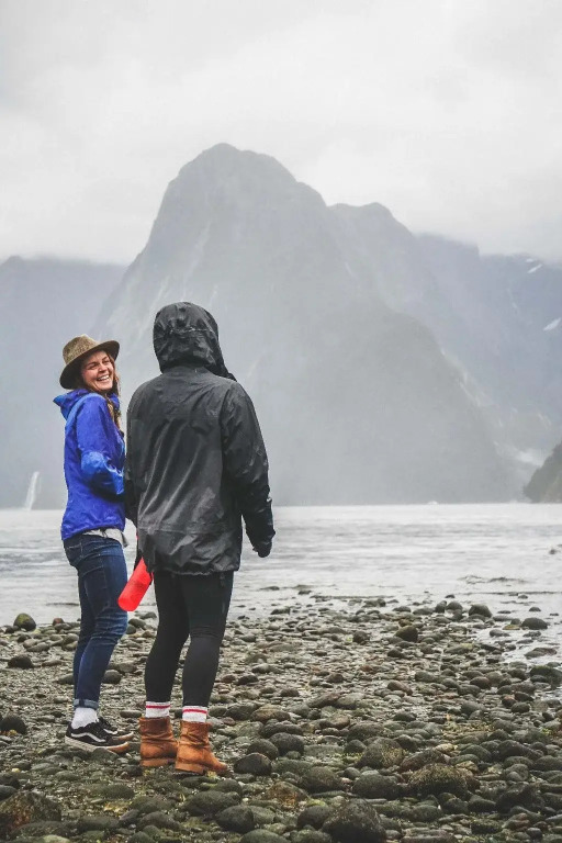 Fiordland National Park Lodge