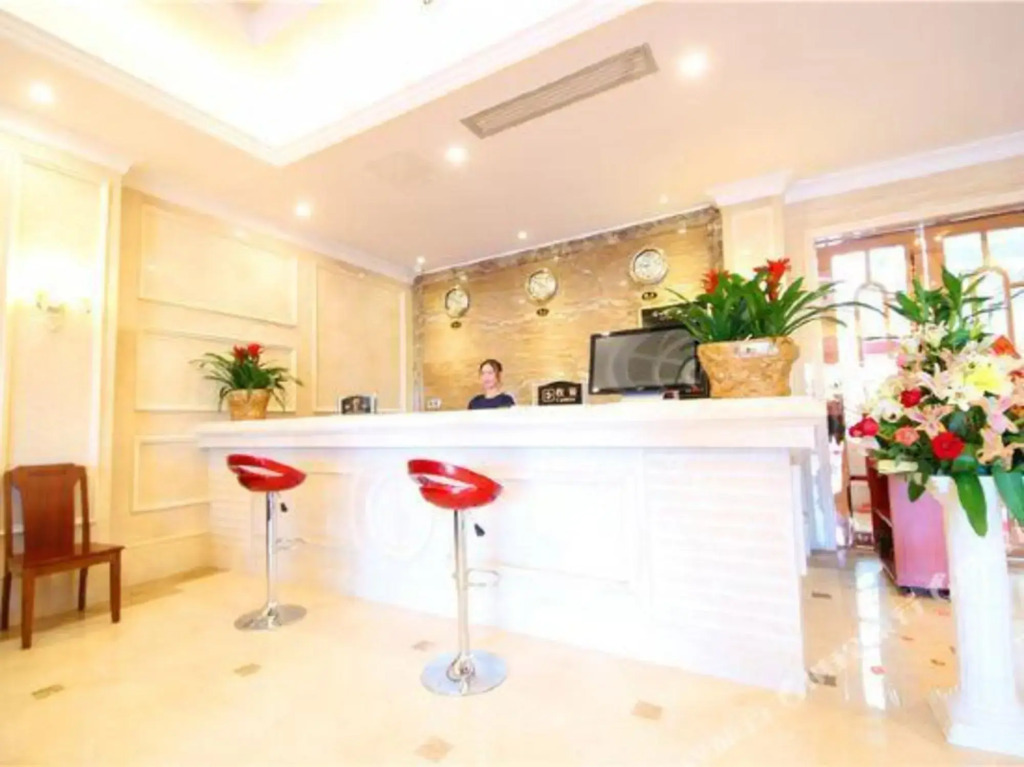 Dong Men Business Hotel