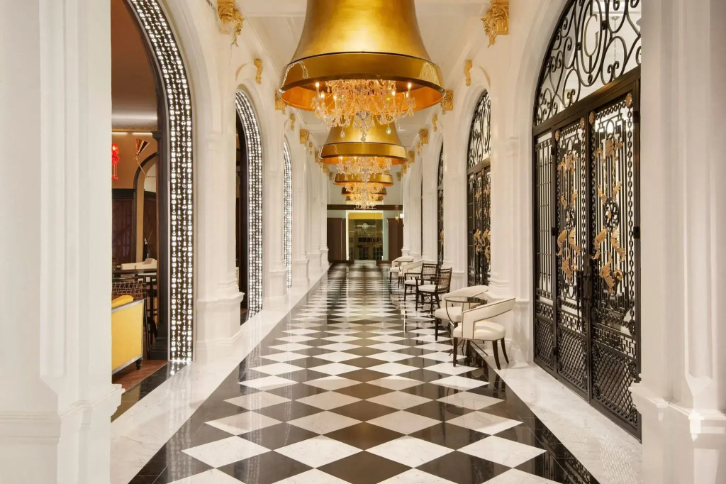Grand Galvez Resort, Autograph Collection