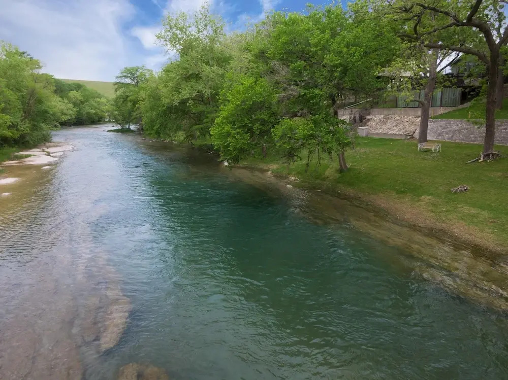 RIVER ROSE - 3 Br Home