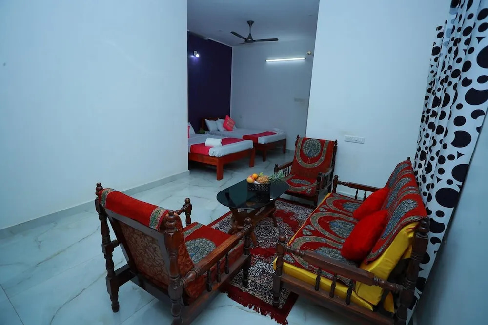 Inviting 2-bed Room Apartment in Trivandrumn