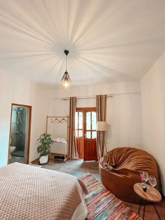 GuestHouse "Shtëpia ime"