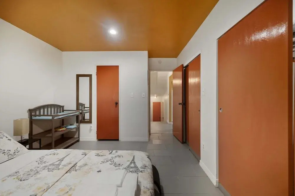 Cozy Comfy Palace In Queens 2 Bedroom Home