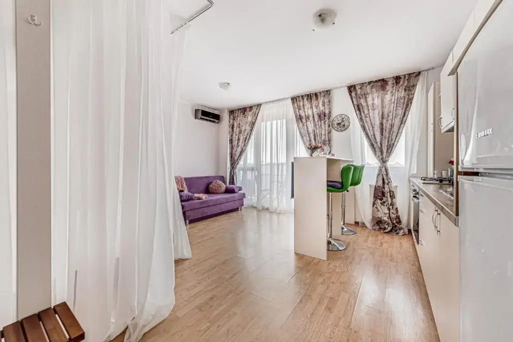 ARI Purple Studio