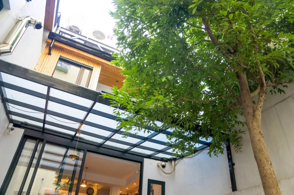 Tree House