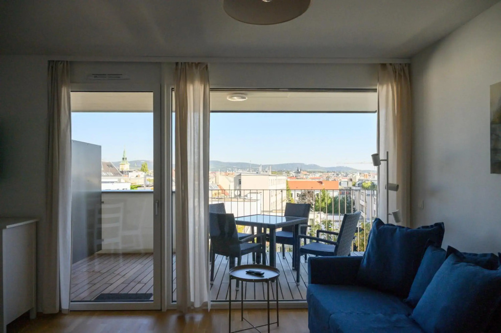 Vienna Sunny Side Up Apartments
