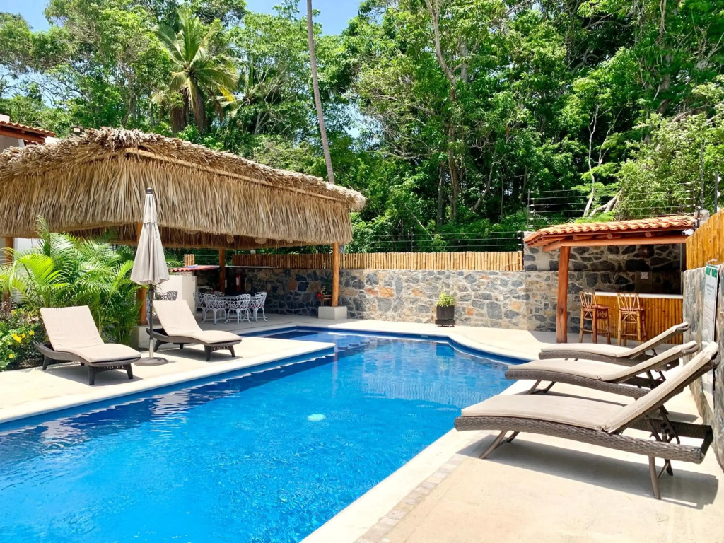 Solez Zihuatanejo